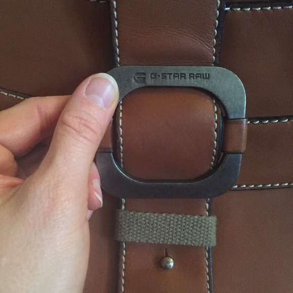 G-Star Purse -slim caramel leather & buckle detail - Picture 7 of 7